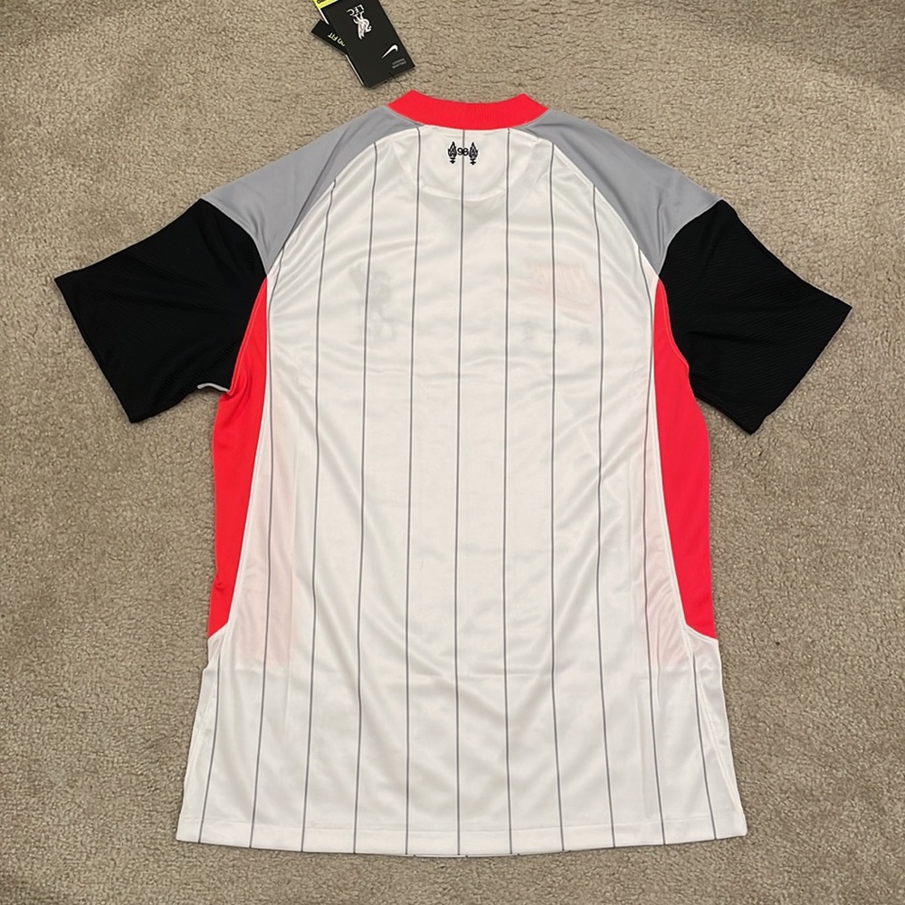 Liverpool Nike 2020/21 Fourth Stadium Air Max Jersey men size M NWT - Picture 5 of 6